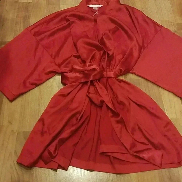 Victoria Secret Angel's Robe Red O/S - Picture 5 of 5